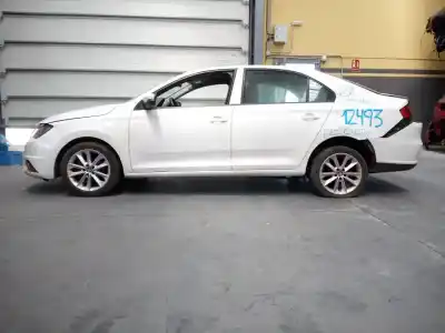 Здавання транспортного засобу seat toledo (kg3) reference року 2017 потужний cxma