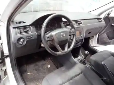 Здавання транспортного засобу seat toledo (kg3) reference року 2017 потужний cxma