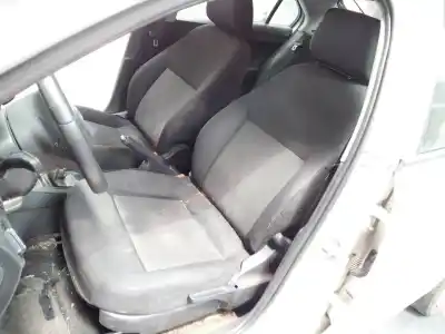 Здавання транспортного засобу seat toledo (kg3) reference року 2017 потужний cxma