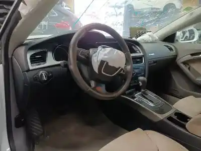 Здавання транспортного засобу audi a5 coupe (8t) 2.7 tdi року 2008 потужний cgka