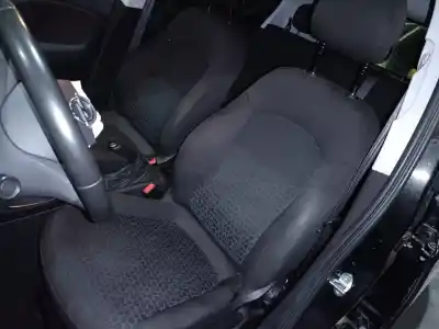 Veicolo di demolizione opel corsa e selective dell'anno 2018 alimentato b14xel