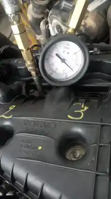 Veículo de Sucata volvo s60 lim. kinetic do ano 2010 alimentado d5204t2