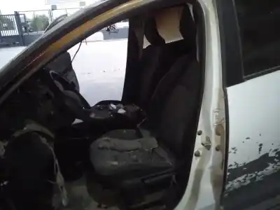 Veículo de Sucata dacia duster ii comfort do ano 2023 alimentado k9k872