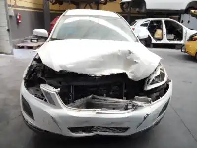 Veicolo di demolizione volvo xc60 momentum drive dell'anno 2011 alimentato d5204t2