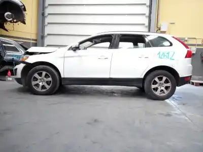 Veicolo di demolizione volvo xc60 momentum drive dell'anno 2011 alimentato d5204t2