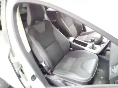 Veicolo di demolizione volvo xc60 momentum drive dell'anno 2011 alimentato d5204t2