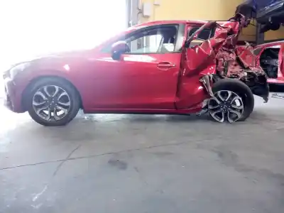 Véhicule à la ferraille mazda 2 lim. () evolution de l'année 2018 alimenté p5