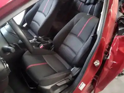 Véhicule à la ferraille mazda 2 lim. () evolution de l'année 2018 alimenté p5