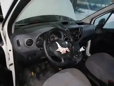 Veículo de Sucata peugeot partner kasten confort l1 do ano 2014 alimentado 9hn