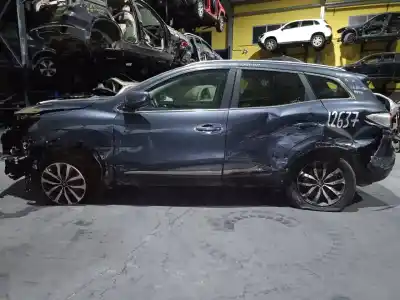 Veículo de Sucata renault kadjar zen do ano 2017 alimentado r9m414