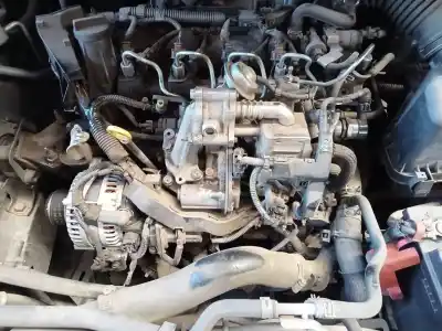 Veicolo di demolizione toyota auris active dell'anno 2010 alimentato 1ndtv