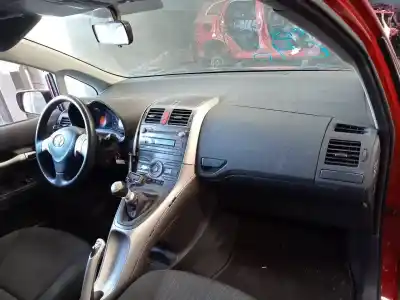 Scrapping Vehicle toyota auris active of the year 2009 powered 1adftv