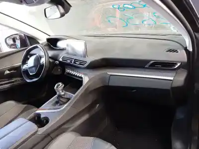 Veículo de Sucata peugeot 5008 gt line do ano 2019 alimentado hn05