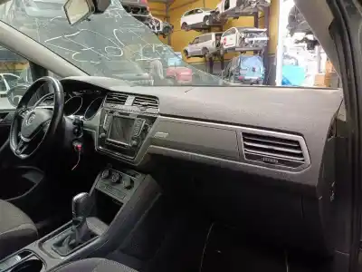 Veículo de Sucata volkswagen touran (5t1) advance bmt do ano 2017 alimentado dgda