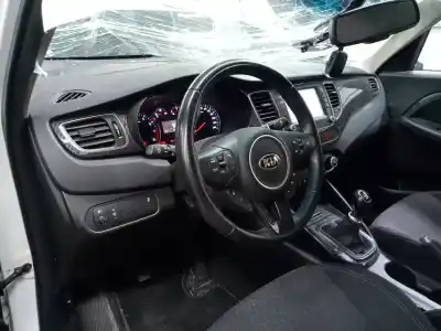 Veículo de Sucata kia carens ( ) concep do ano 2018 alimentado g4fd