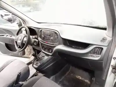 Veículo de Sucata fiat doblo ii cargo (263) 1.3 16v m-jet cat do ano 2017 alimentado 263a6000