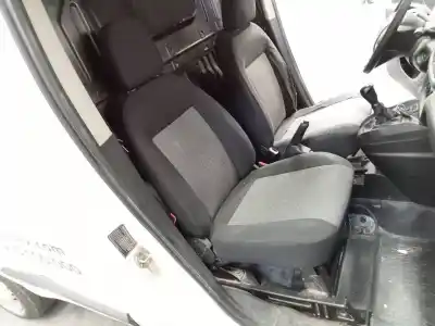 Veículo de Sucata fiat doblo ii cargo (263) 1.3 16v m-jet cat do ano 2017 alimentado 263a6000