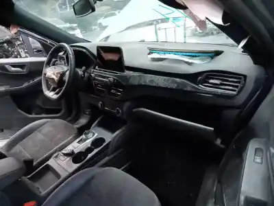 Veículo de Sucata ford kuga st-line do ano 2023 alimentado bgda