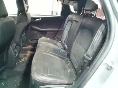 Veículo de Sucata ford kuga st-line do ano 2023 alimentado bgda