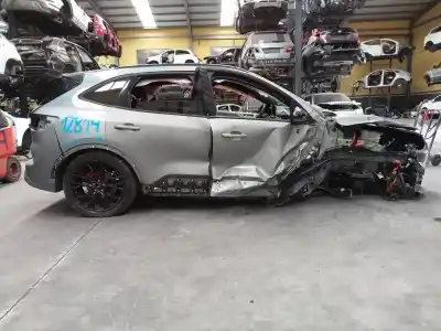 Veículo de Sucata ford kuga st-line do ano 2023 alimentado bgda