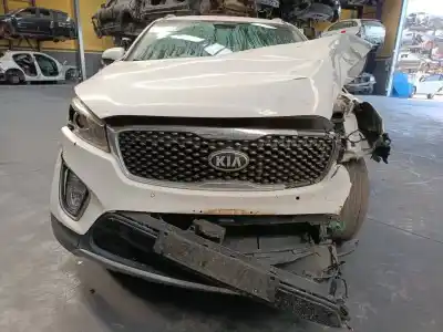 Veículo de Sucata kia sorento concept 2wd do ano 2015 alimentado d4hb