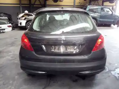 Véhicule à la ferraille peugeot                                            207                                                                                                                                                                                                                                                        active                                                                                                                                                                                                                                                     de l'année 2008 alimenté kfv