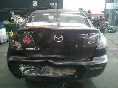 Vehicul casat mazda 3 berlina (bk) * al anului 2007 alimentat 