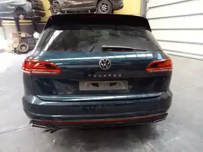 Veículo de Sucata volkswagen touareg r-line 4 motion do ano 2023 alimentado dpyc