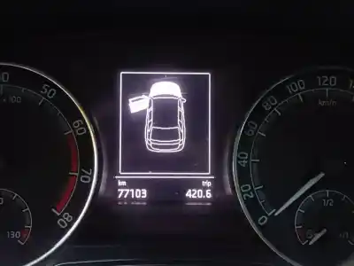 Veículo de Sucata skoda fabia combi familiar comfort do ano 2020 alimentado dkrc