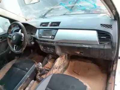 Scrapping Vehicle skoda fabia active of the year 2015 powered chyb