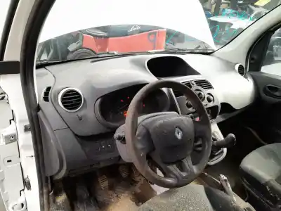 Veículo de Sucata renault kangoo express do ano 2009 alimentado k9k