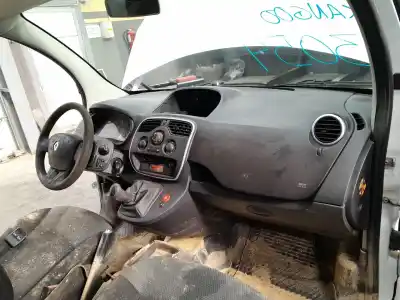 Veículo de Sucata renault kangoo express do ano 2009 alimentado k9k