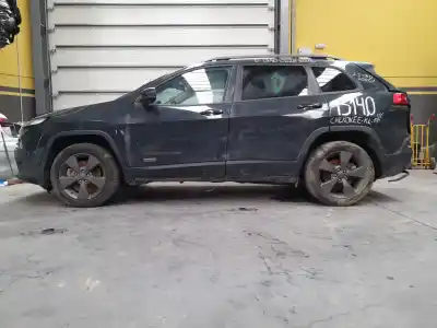 Verschrottungsfahrzeug jeep cherokee (kl) 2.2 crd 4x4 des jahres 2015 angetrieben ebu,ebv,lau 61