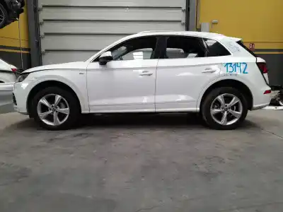 Veículo de Sucata audi q5 (fyb, fyg) 2.0 tdi quattro do ano 2017 alimentado detb