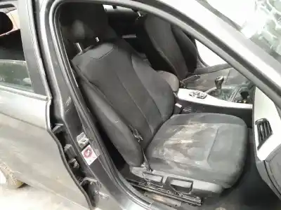 Veículo de Sucata bmw 1 (f20) 116 d do ano 2016 alimentado b37d15a