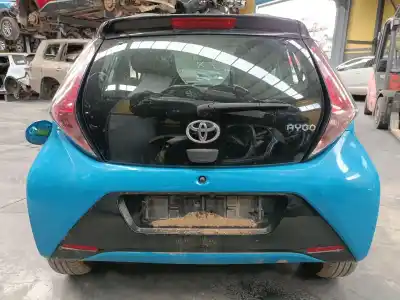 Veículo de Sucata toyota aygo (_b4_) 1.0 (kgb40) do ano 2015 alimentado 1kr-fe