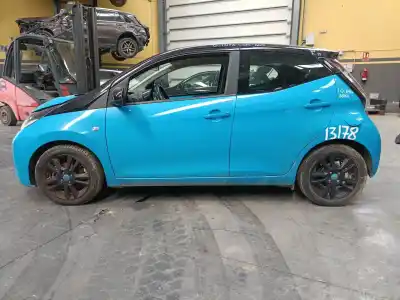 Veículo de Sucata toyota aygo (_b4_) 1.0 (kgb40) do ano 2015 alimentado 1kr-fe