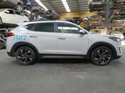 Veicolo di demolizione HYUNDAI TUCSON (TL, TLE) 1.6 CRDI HYBRID 48V dell'anno 2019 alimentato D4FE