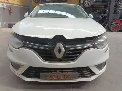 Здавання транспортного засобу renault megane iv fastback (b9a/m/n_) 1.2 tce 100 (b9ms) року 2018 потужний h5f408