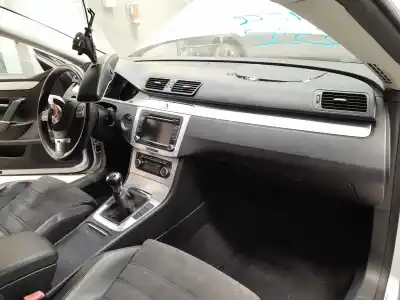 Veículo de Sucata volkswagen passat cc passat cc do ano 2005 alimentado cbab