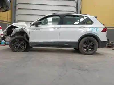 Здавання транспортного засобу volkswagen                                         tiguan (ad1, ax1)                                                                                                                                                                                                                                          2.0 tdi року 2023 потужний dfga,dtsa,dtsb