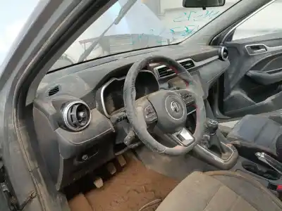 Здавання транспортного засобу mg rover mg zs suv 1.0 t-gdi року 2023 потужний 10e4e,g10dt