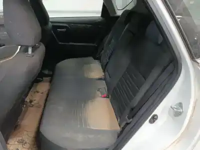 Veículo de Sucata toyota auris (_e18_) 1.6 d4-d (wwe185_) do ano 2016 alimentado 1ww