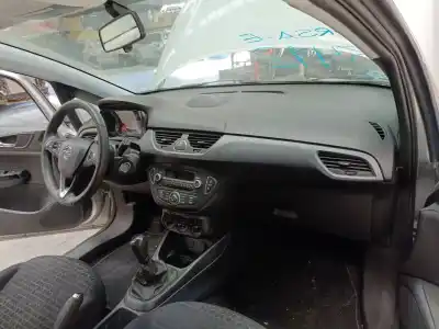 Veículo de Sucata opel corsa e (x15) 1.4 (08, 68) do ano 2018 alimentado b 14 xel,d 14 xel