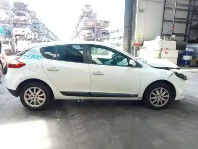 Здавання транспортного засобу renault                                            megane iii fastback (bz0/1_, b3_)                                                                                                                                                                                                                          1.6 dci (bz00, bz12, bz13)                                                                                                                                                                                                                                 року 2011 потужний r9m 402,r9m 404,r9m 414