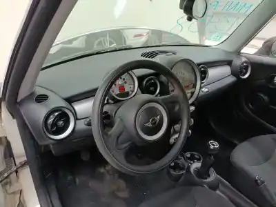 Здавання транспортного засобу mini mini (r56) one року 2009 потужний n12 b14 a