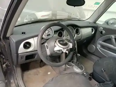 Scrapping Vehicle mini mini (r50, r53) one of the year 2003 powered w10b16a