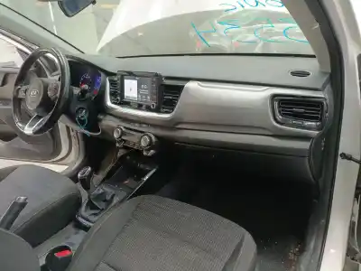 Veículo de Sucata kia stonic (yb) 1.0 t-gdi do ano 2019 alimentado g3lc