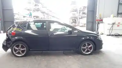 Veicolo di demolizione seat leon (1p1) 2.0 tdi dell'anno 2007 alimentato bmn,cega,cfja