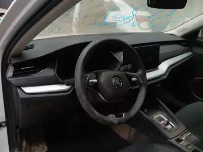 Veículo de Sucata skoda octavia iv combi (nx5) 2.0 tdi do ano 2019 alimentado dxrb